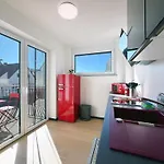 Bonquartier - Design Mit Balkon, Arbeitsplatz Und Parkplatz Wachtberg