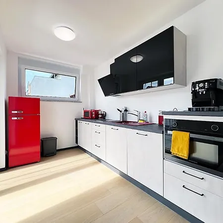 Bonquartier - Design Mit Balkon, Arbeitsplatz Und Parkplatz