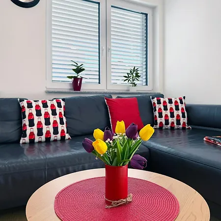 Appartamento Bonquartier - Design Mit Balkon, Arbeitsplatz Und Parkplatz Wachtberg