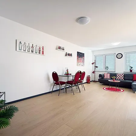 Appartamento Bonquartier - Design Mit Balkon, Arbeitsplatz Und Parkplatz Wachtberg