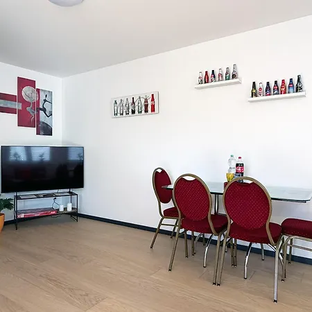 شقة Bonquartier - Design Mit Balkon, Arbeitsplatz Und Parkplatz