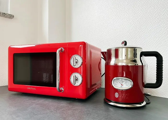 Bonquartier - Design Mit Balkon, Arbeitsplatz Und Parkplatz شقة