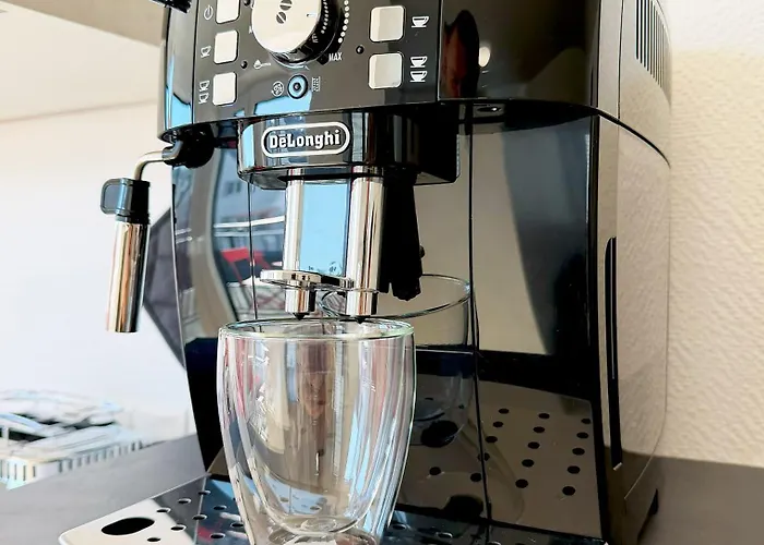 Bonquartier - Design Mit Balkon, Arbeitsplatz Und Parkplatz شقة *