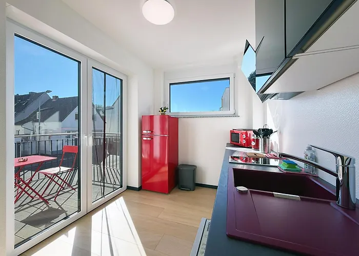 Bonquartier - Design Mit Balkon, Arbeitsplatz Und Parkplatz فاختبيرغ