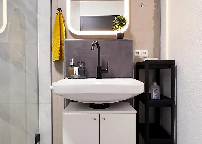 Bonquartier - Design Mit Balkon, Arbeitsplatz Und Parkplatz شقة فاختبيرغ